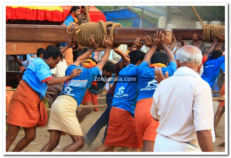 Kettukazhcha procession 6