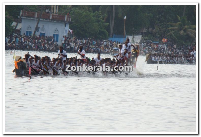 Boats at nehru trophy 10