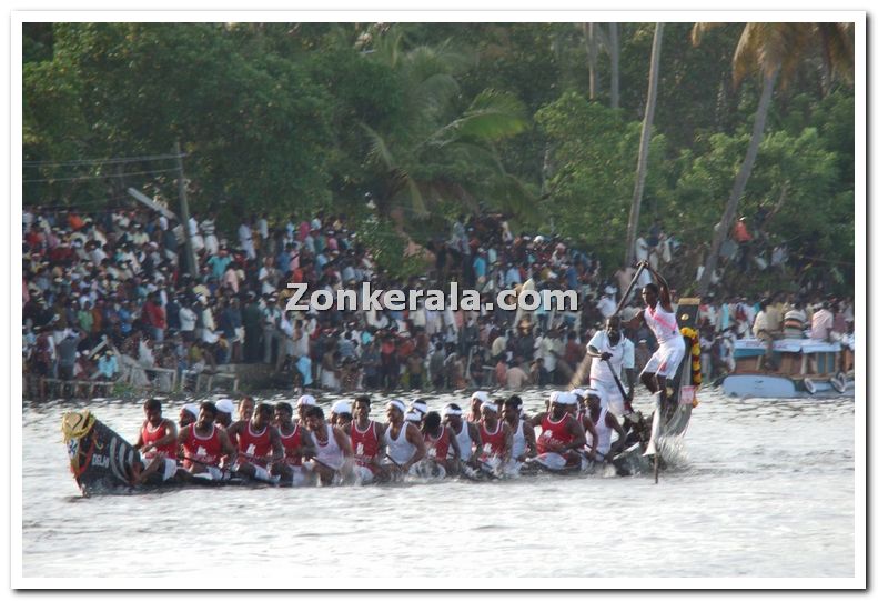 Boats at nehru trophy 13