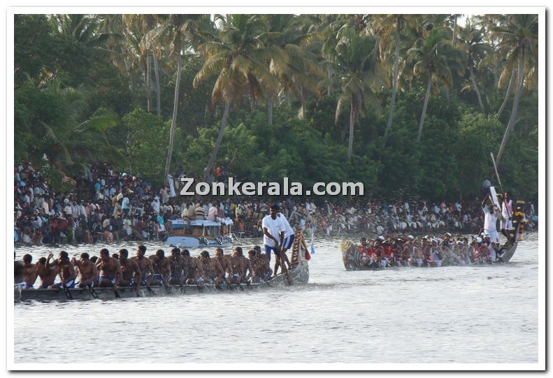 Boats at nehru trophy 14