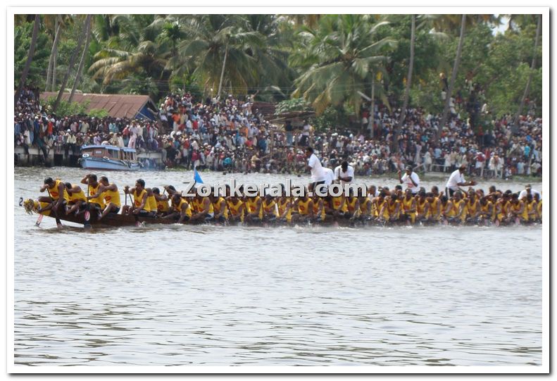 Boats at nehru trophy 4