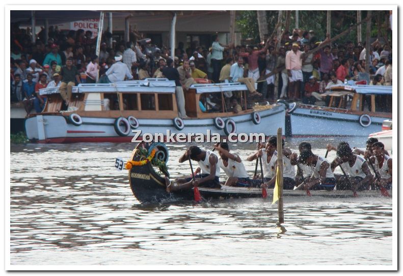 Kodimatha boat