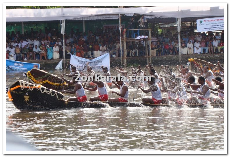 Nehru trophy boat race 2009 photo 12