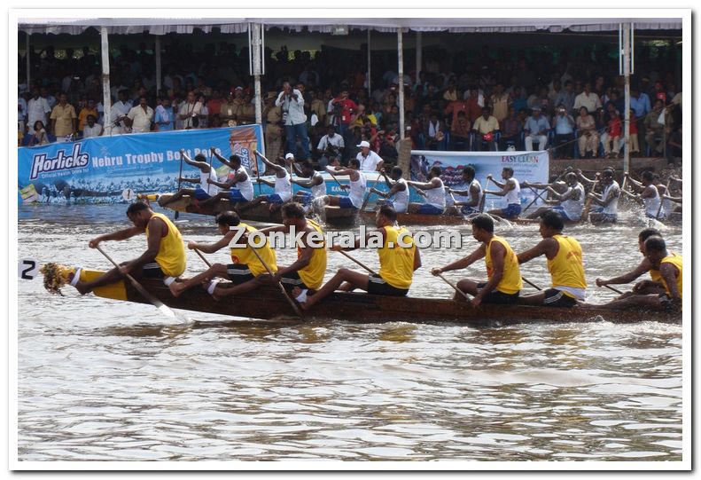 Nehru trophy boat race 2009 photo 15