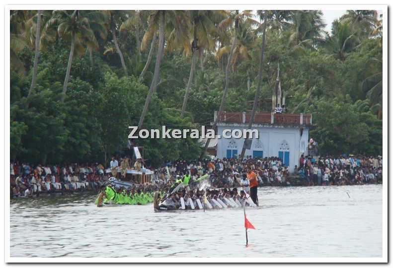 Nehru trophy boat race 2009 photo 4