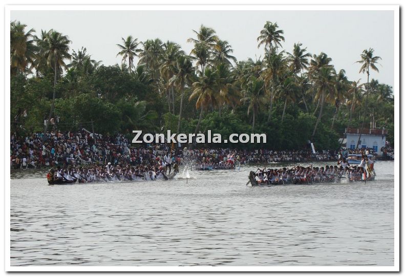 Nehru trophy boat race 2009 stills 7