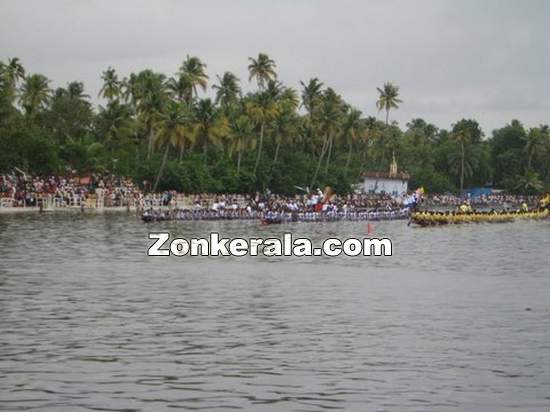 Nehru trophy boat race still 4