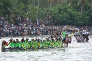 Onam boat pic