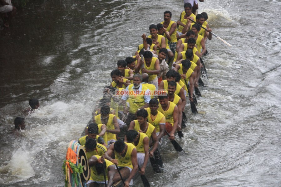 Payipad boat race photo9