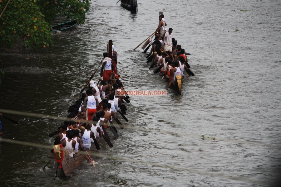 Payippad boat race stills13