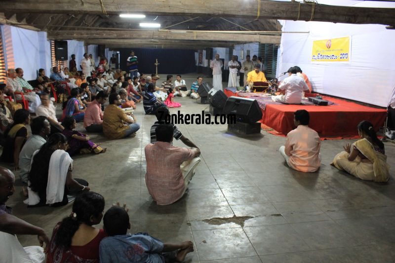 Poornathrayeesa temple vrischikotsavam photo 9 947