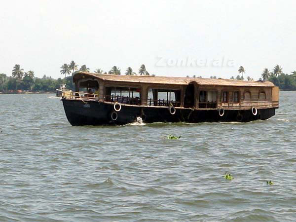 Houseboat 6094