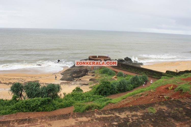 Sea from bekal fort kasargod 6