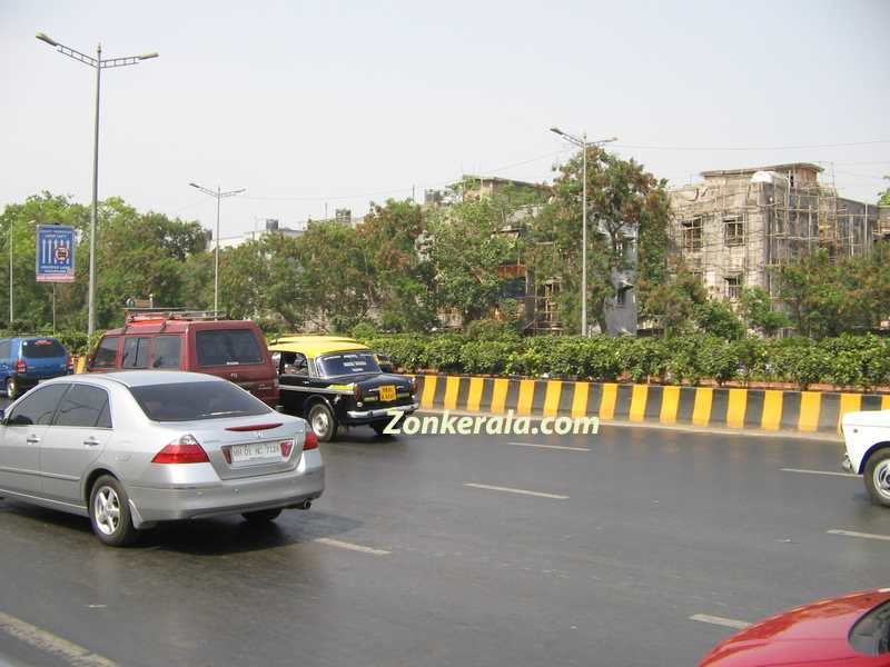 Mumbai western express way