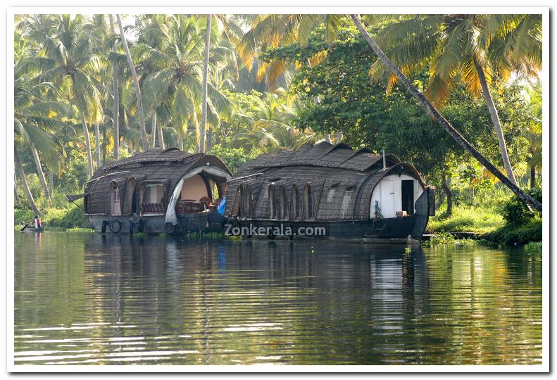 House boats photo 1