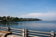 Thottappally spillway near alappuzha 3