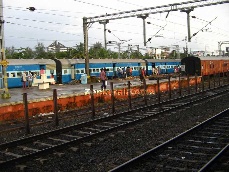 Ernakulam junction platform