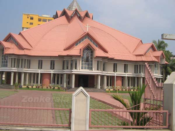 Kadavanthara church