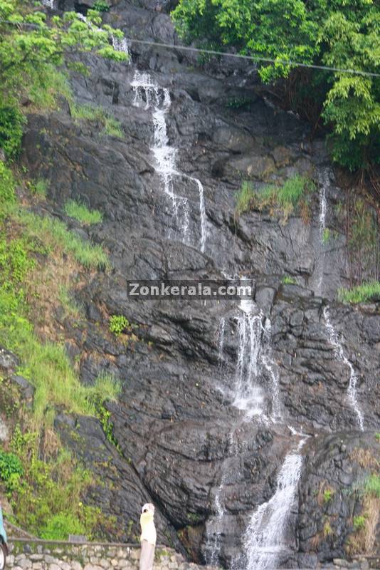 Valanjamkanam waterfalls 3