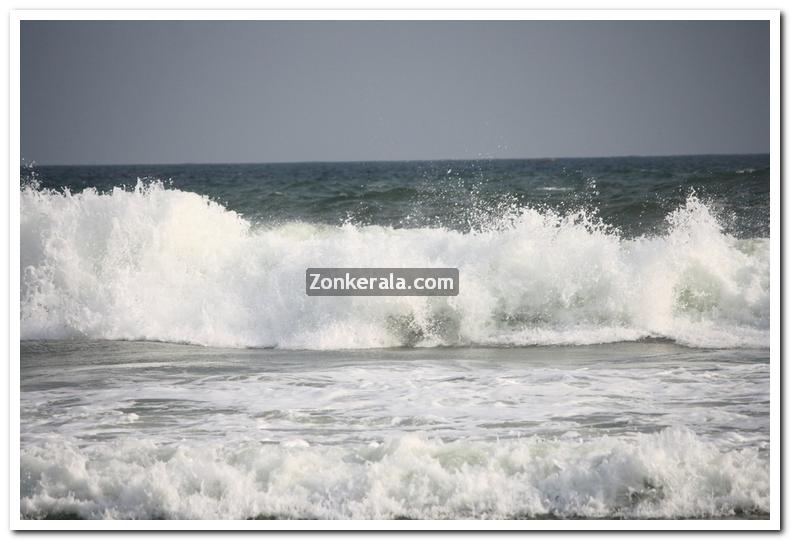 Sea at kovalam photos 18