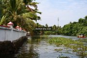 Kumarakom lake photos 14