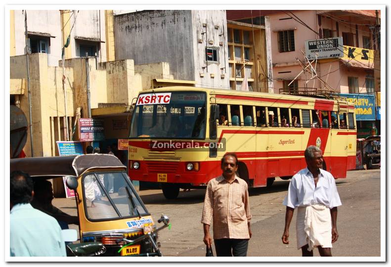 Ksrtc stand haripad still 1