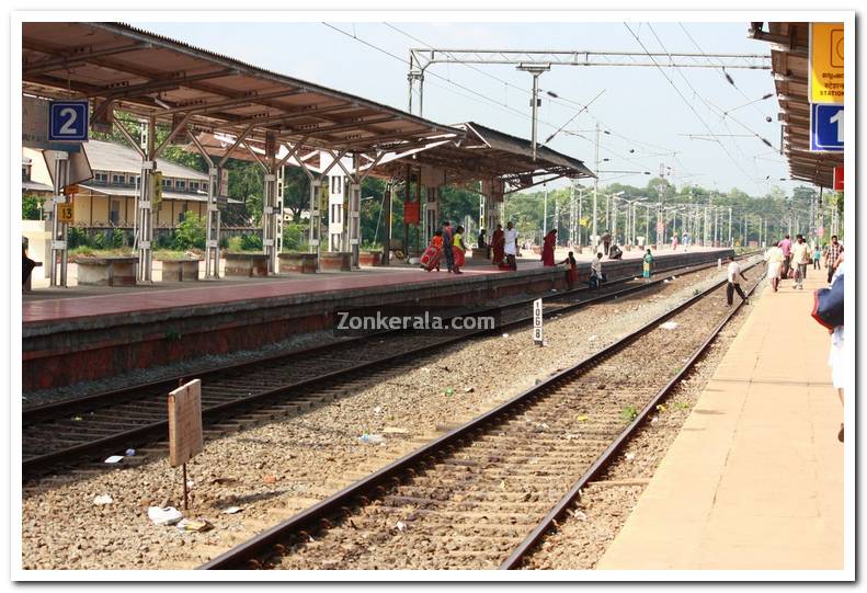 Mavelikkara station tracks
