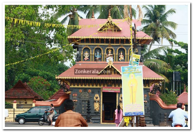 Saraswathy temple thattarambalam