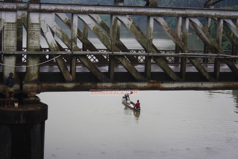 Fishermen in kallayi river