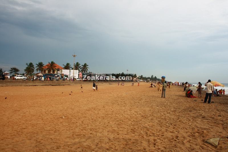 Shanghumugham beach photo 5