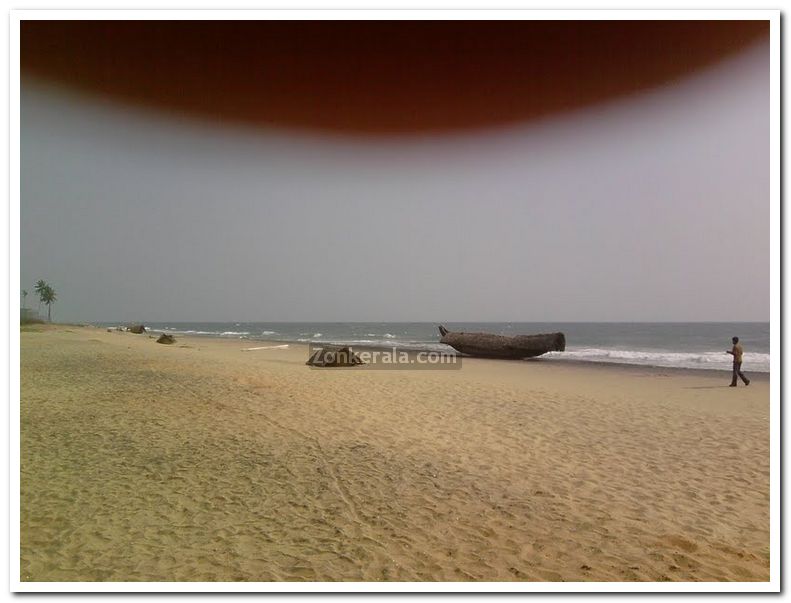 Varkala papanasam beach photo 2