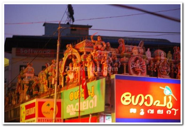 Mullakkal rajarajeshwari temple alappuzha 2