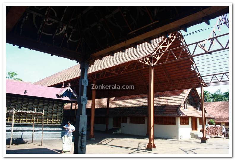 Ambalapuzha temple stills 1