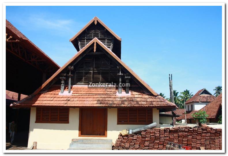 Ambalapuzha temple stills 5