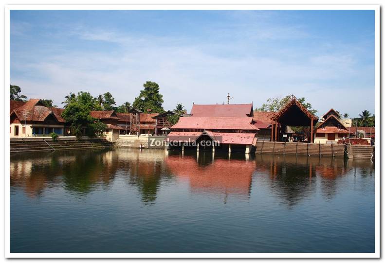 Ambalapuzha temple stills 8