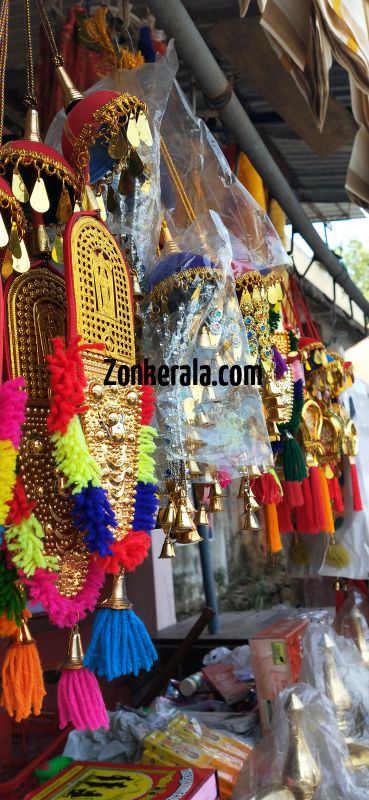 Aranmula temple fancy jewels shops 04 444