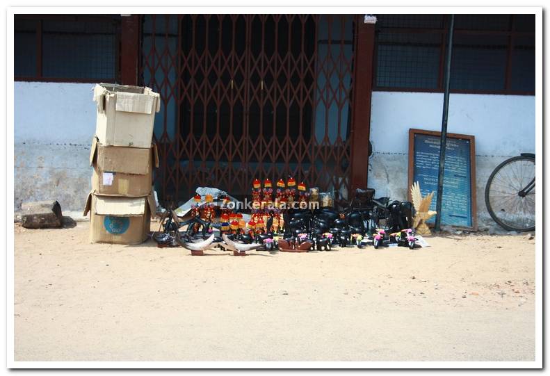 Sri Padmanabhaswamy Temple Craft Items for sale