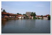 Padmanabhaswamy temple pond photo 4