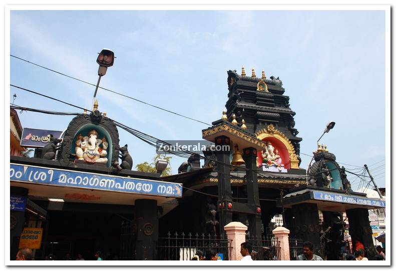 Pazhavangadi ganapthy temple photos 1