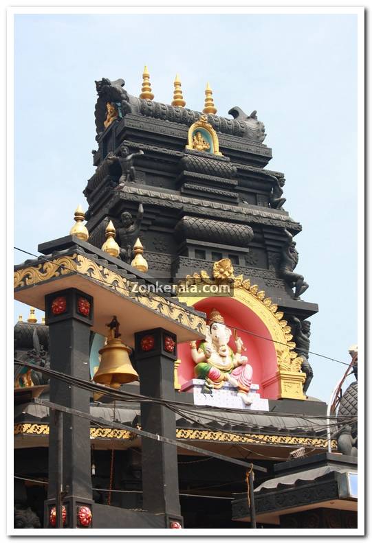 Pazhavangadi ganapthy temple photos 3