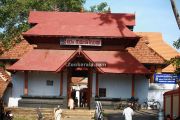 Vaikom mahadeva temple east entrance 2