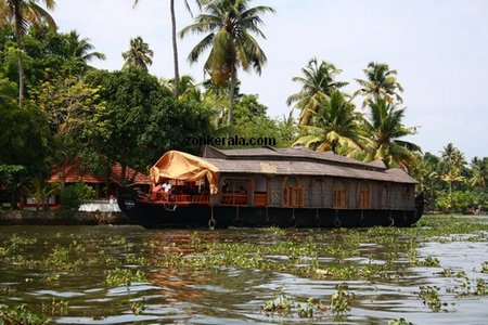 kerala houseboat