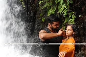 Malayalam Movie Karmayogi Review and Stills