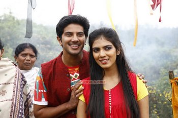 Malayalam Movie Pattom Pole Review and Stills