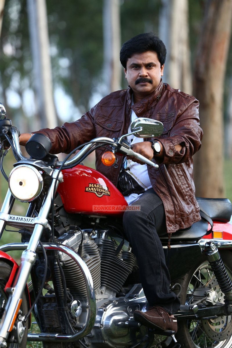 Actor Dileep 8178