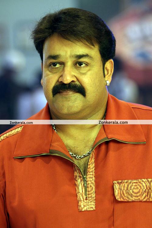 Mohanlal Stills From China Town 12