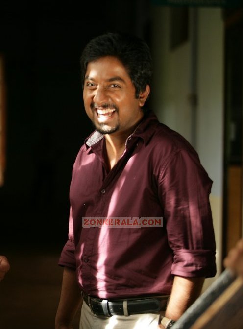 Actor Vineeth Sreenivasan 7608