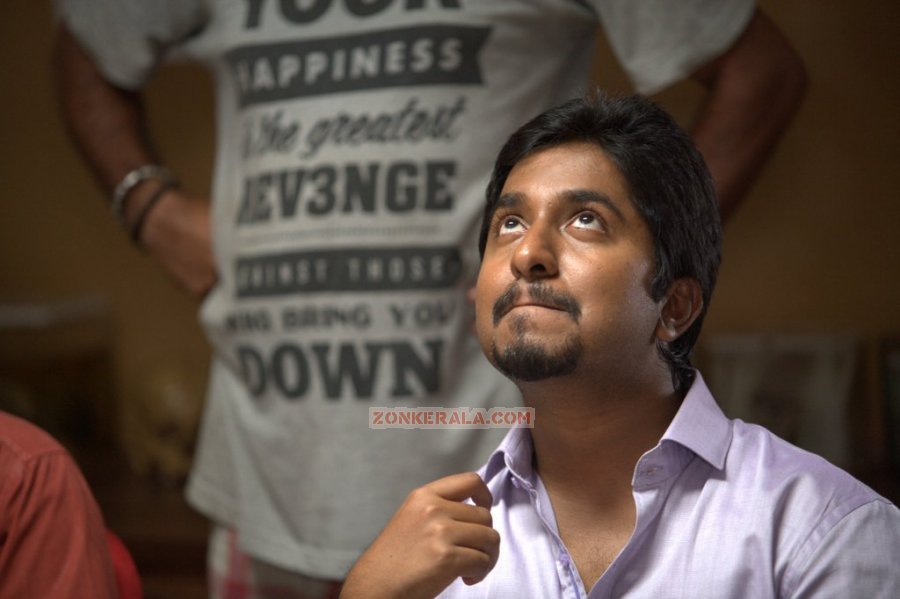 Malayalam Actor Vineeth Sreenivasan 9590