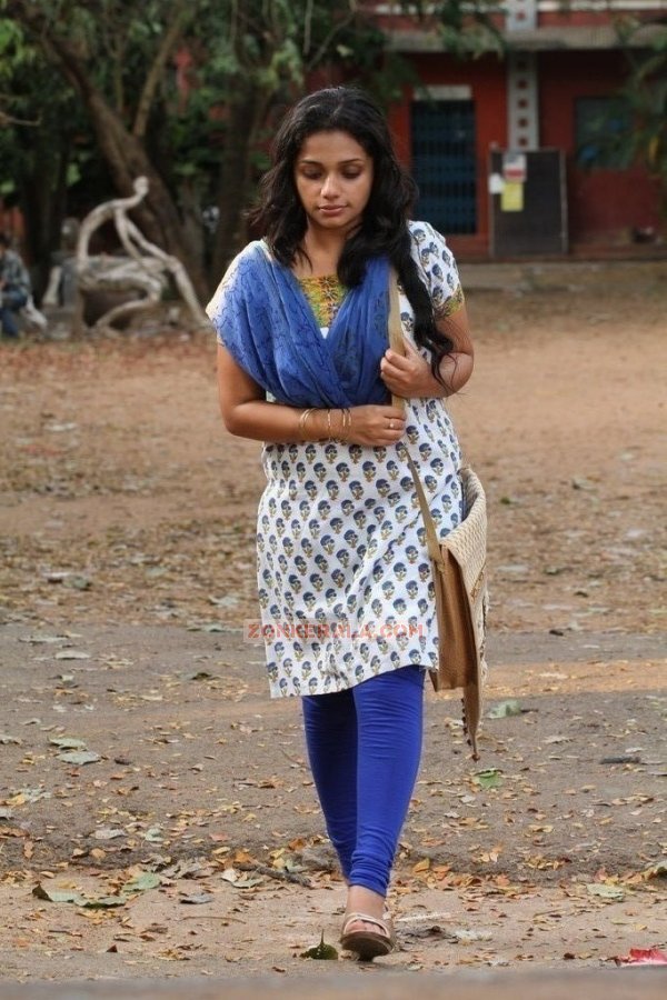 Malayalam Actress Aan Augustine 5413