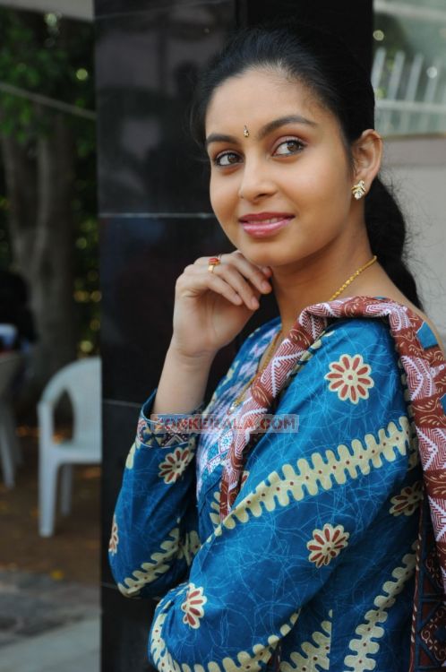 Malayalam Actress Abhinaya Photos 1617